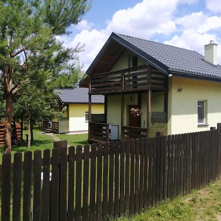 Domki Nad Jeziorem Dąbrówno Exterior foto