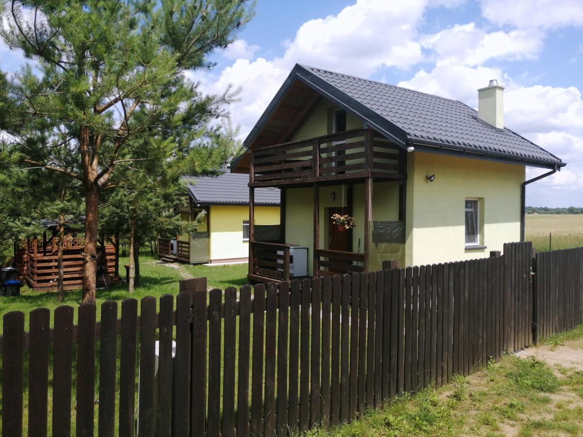 Domki Nad Jeziorem Dąbrówno Exterior foto