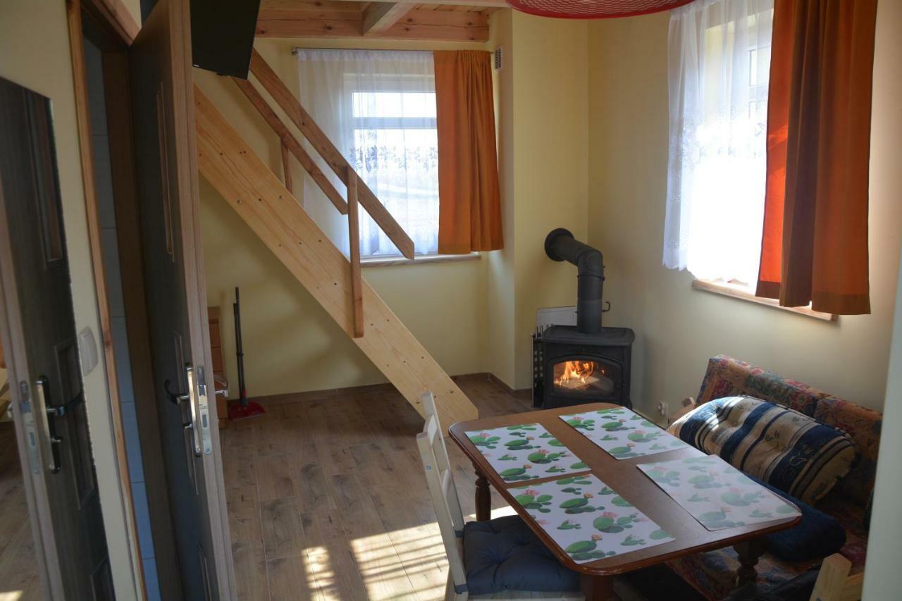 Domki Nad Jeziorem Dąbrówno Exterior foto